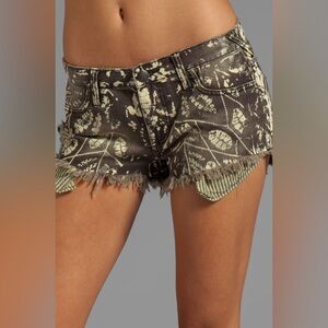 Free People Shibori Leaf Print Cutoff Denim Shorts Size 27